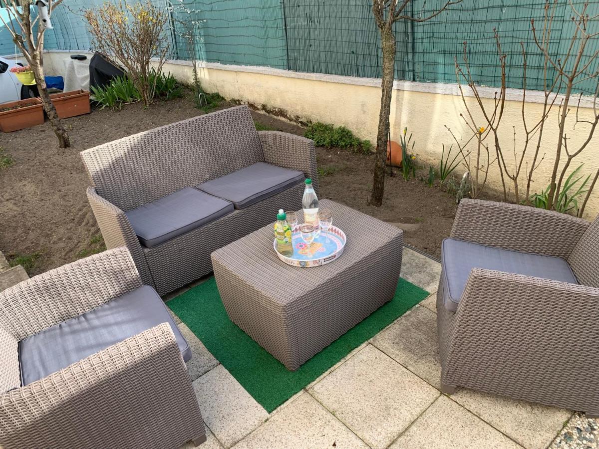 ארג'נטויל La Maison Parisienne & Jardin מראה חיצוני תמונה