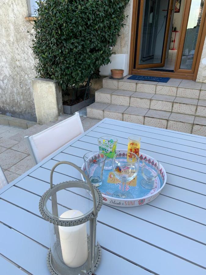 ארג'נטויל La Maison Parisienne & Jardin מראה חיצוני תמונה