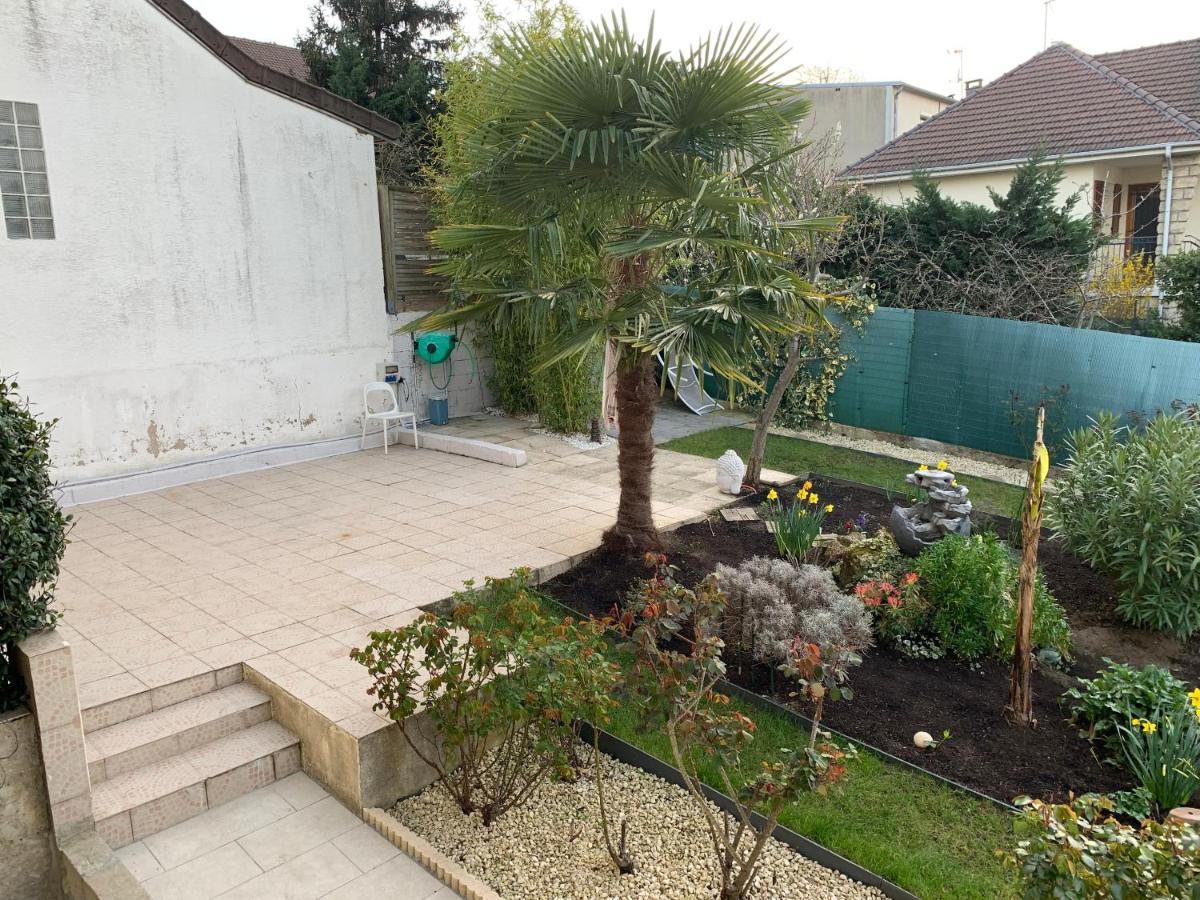 ארג'נטויל La Maison Parisienne & Jardin מראה חיצוני תמונה